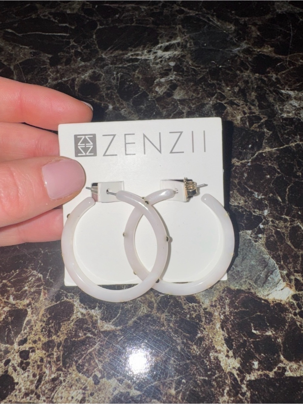 NWT Zenzii Pale White Resin Hoop Earrings with Gold Accents